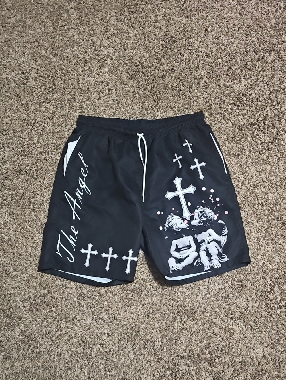 Mens Sz Large Shorts!! Amazon, Great Condition!